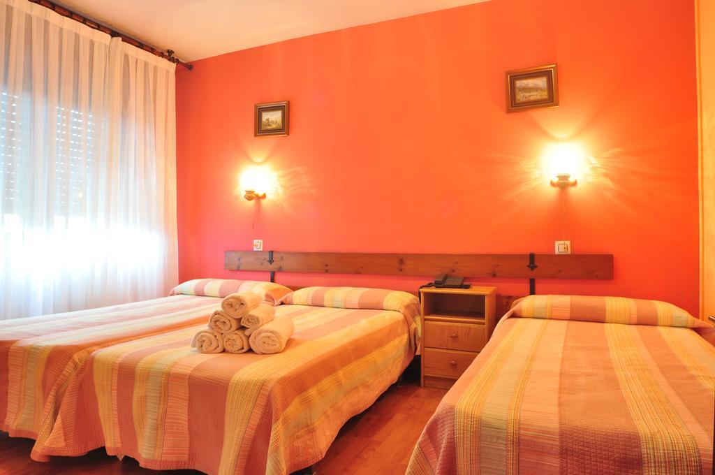 Hostal Europa San Roque del Acebal Екстер'єр фото